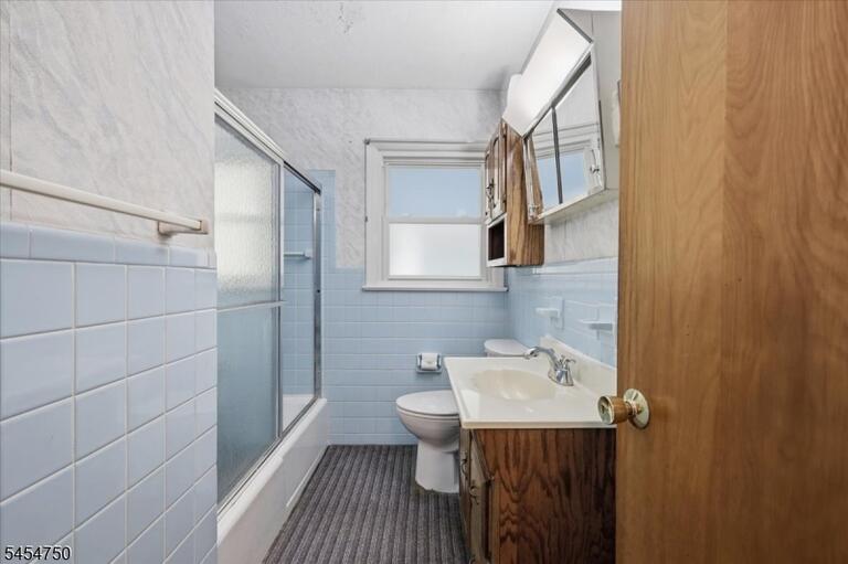 Property listing MLS 4047887 photo 13