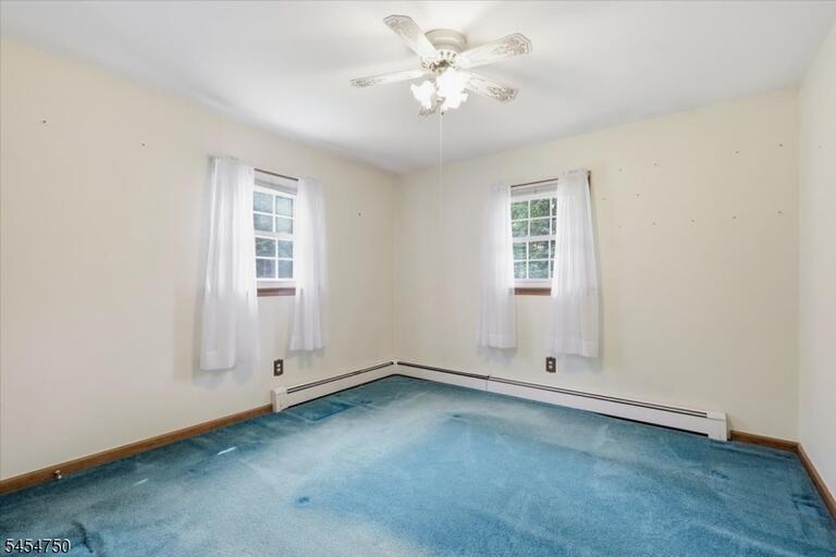 Property listing MLS 4047887 photo 14