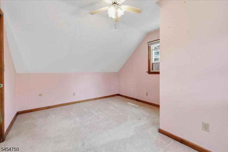 Property listing MLS 4047887 photo 17