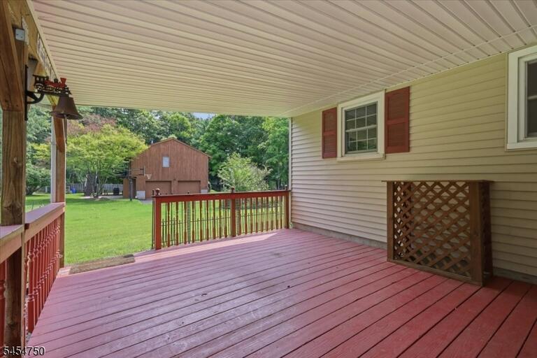 Property listing MLS 4047887 photo 23