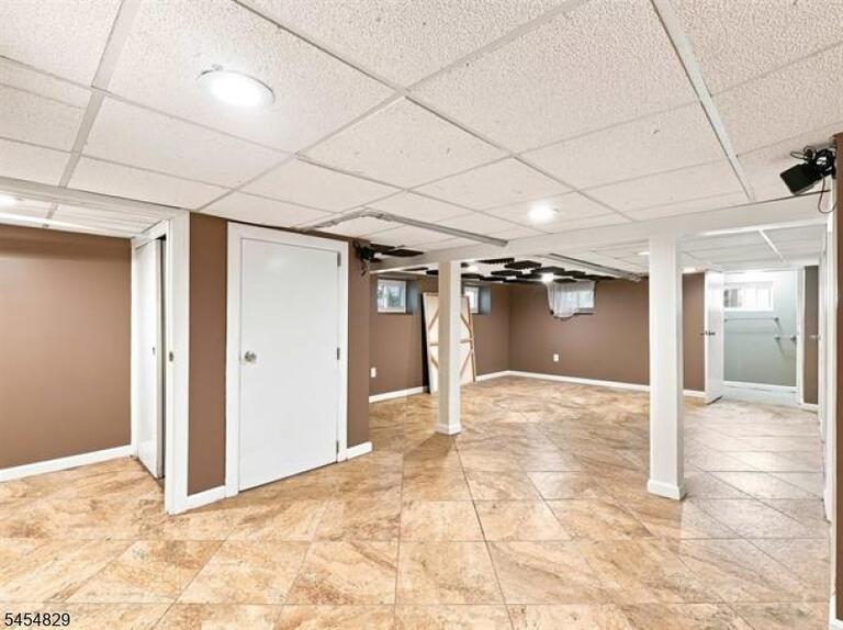 Property listing MLS 4047946 photo 31