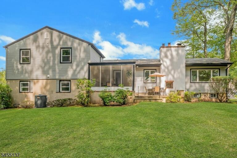 Property listing MLS 4047953 photo 17