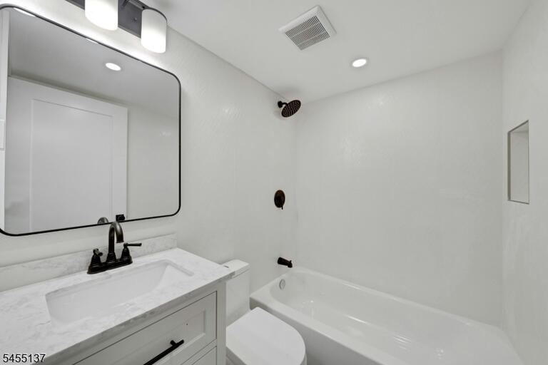 Property listing MLS 4047953 photo 23