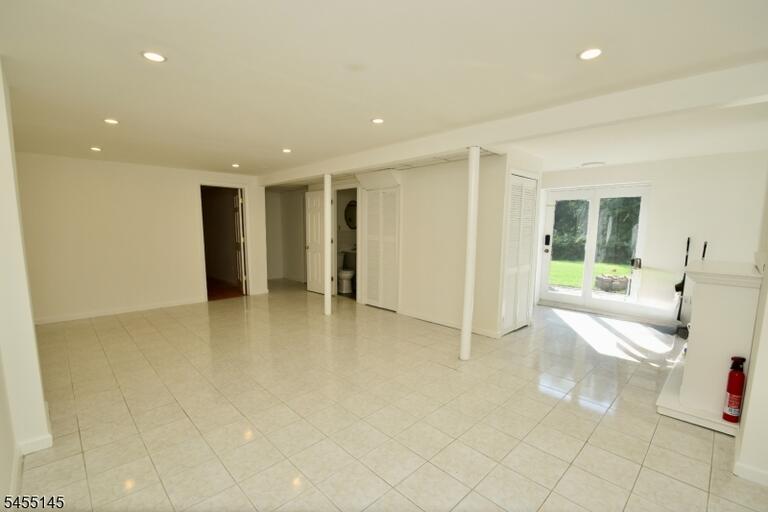 Property listing MLS 4047973 photo 15