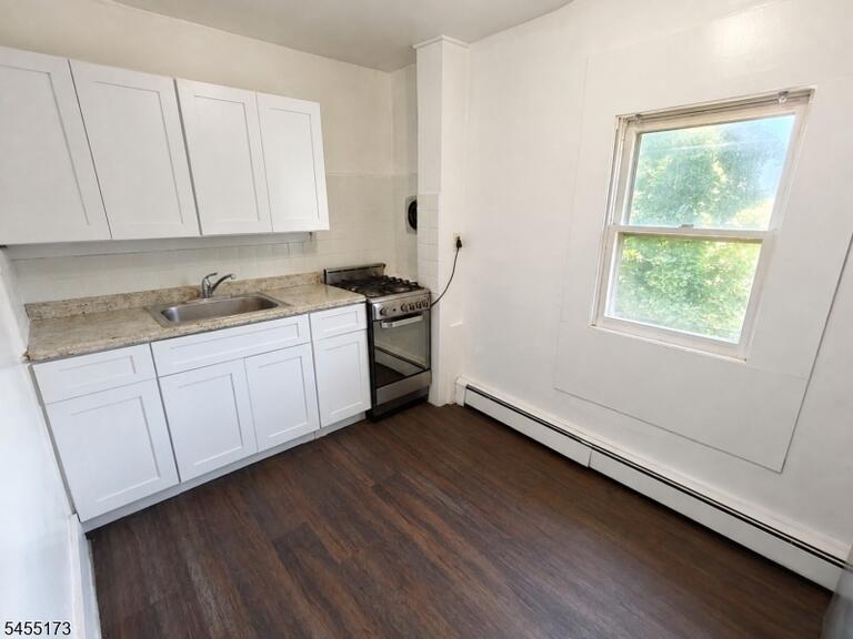 Property listing MLS 4047983 photo 3