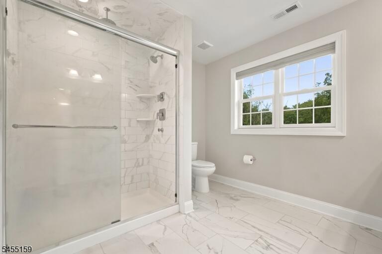 Property listing MLS 4047989 photo 33