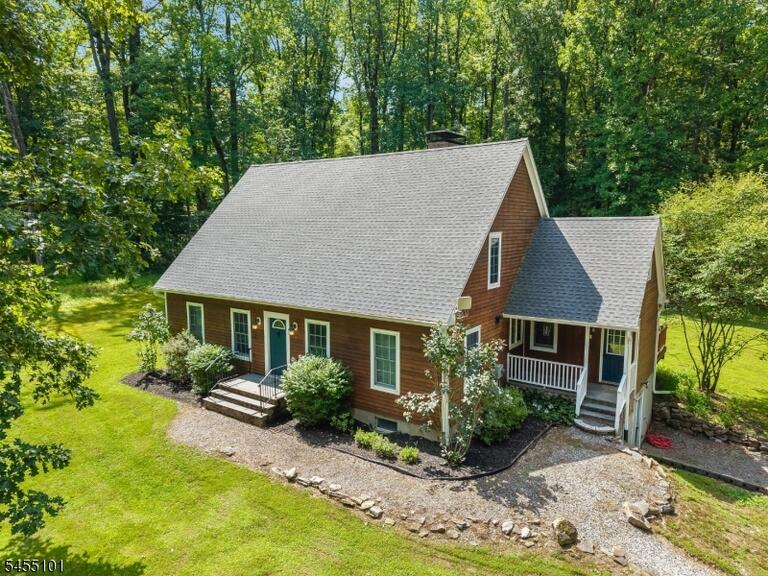 Property listing MLS 4047998 photo 43