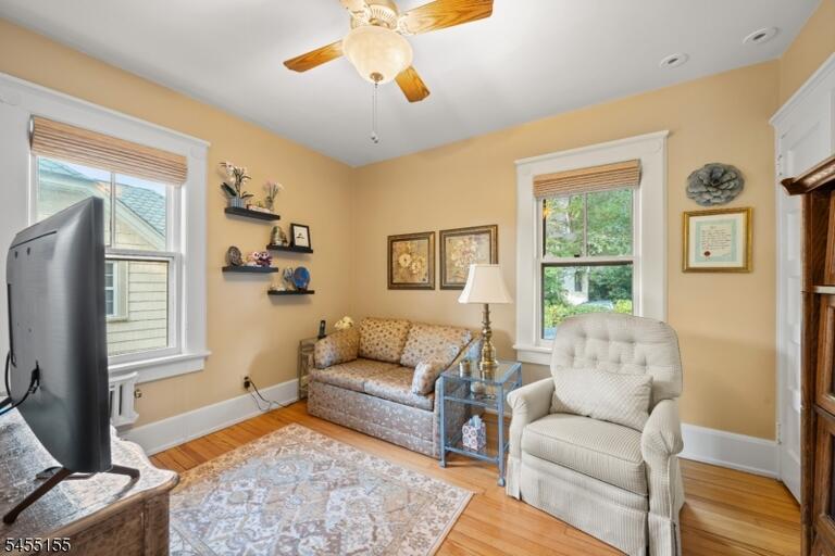 Property listing MLS 4048005 photo 29