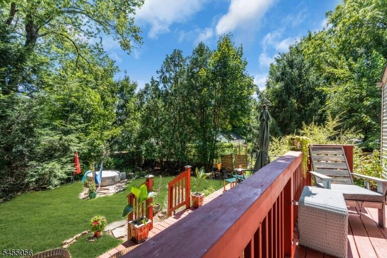 Property listing MLS 4048017 photo 27