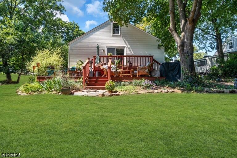 Property listing MLS 4048017 photo 33