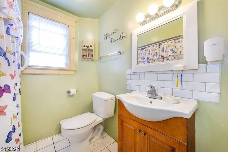 Property listing MLS 4048025 photo 13