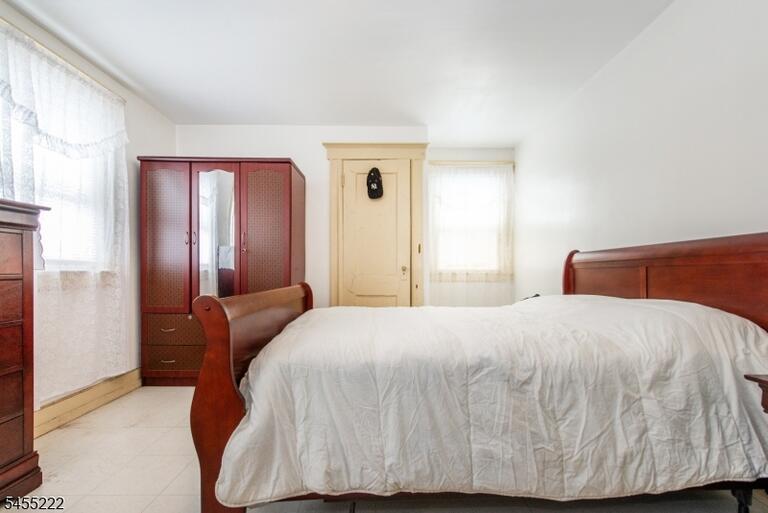 Property listing MLS 4048025 photo 15