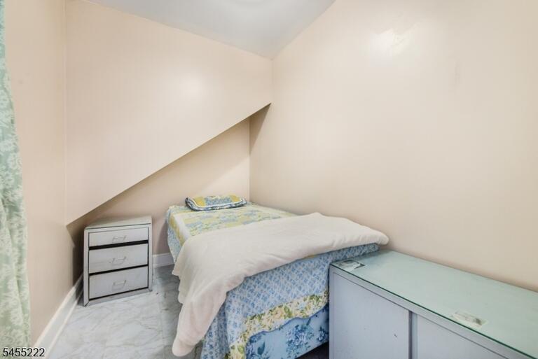 Property listing MLS 4048025 photo 20