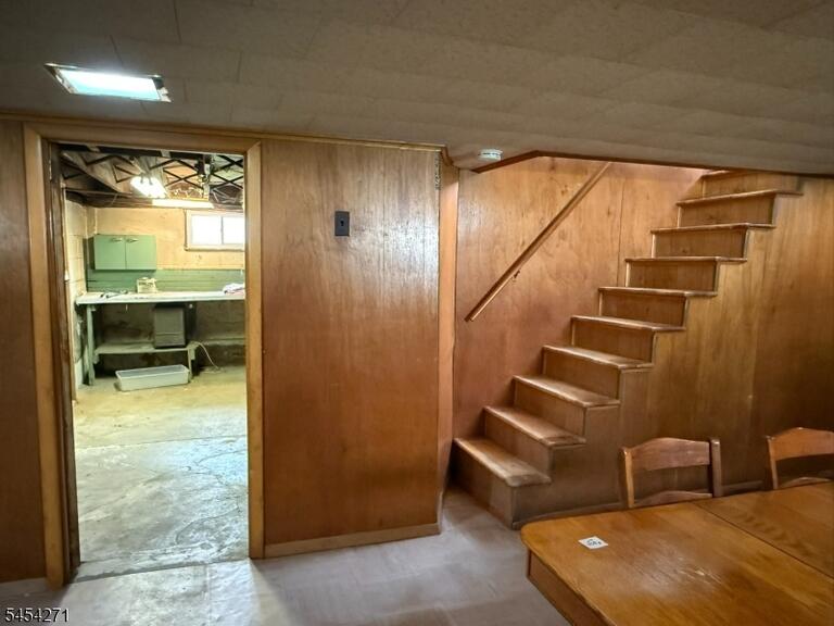 Property listing MLS 4048036 photo 32