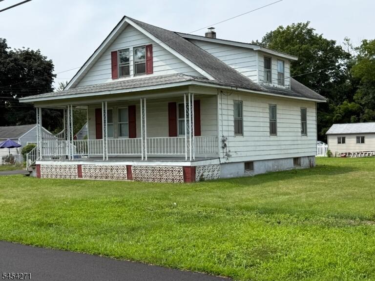Property listing MLS 4048036 photo 4