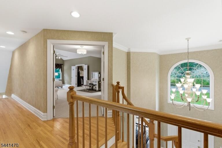 Property listing MLS 4048059 photo 13