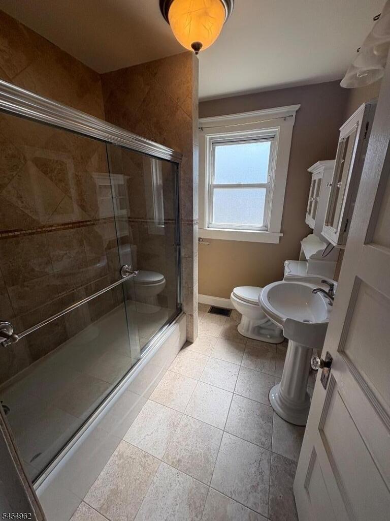 Property listing MLS 4048060 photo 12
