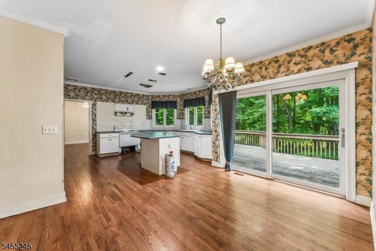 Property listing MLS 4048063 photo 21