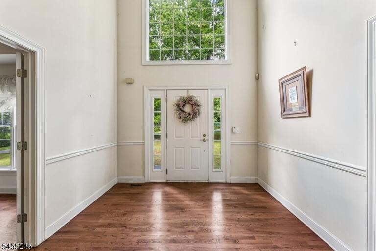 Property listing MLS 4048063 photo 8
