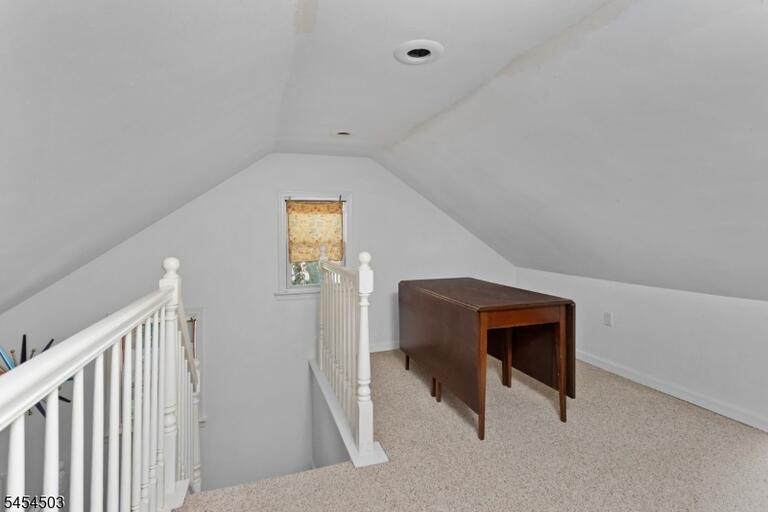 Property listing MLS 4048092 photo 23