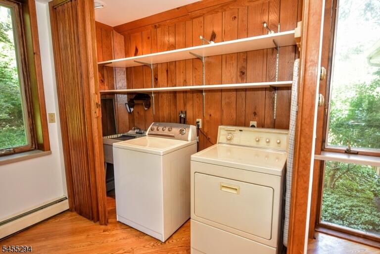 Property listing MLS 4048102 photo 25
