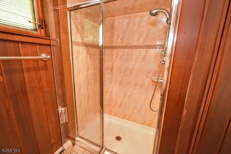 Property listing MLS 4048102 photo 37
