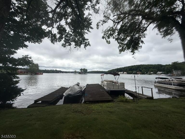 Property listing MLS 4048103 photo 8