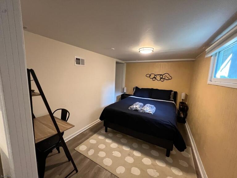 Property listing MLS 4048106 photo 14