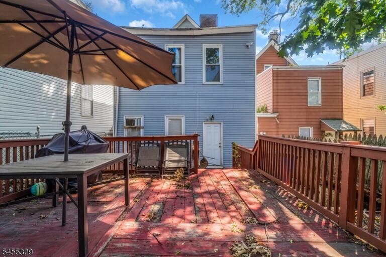 Property listing MLS 4048110 photo 40