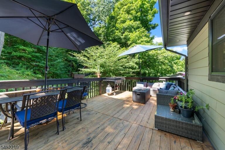 Property listing MLS 4048116 photo 19