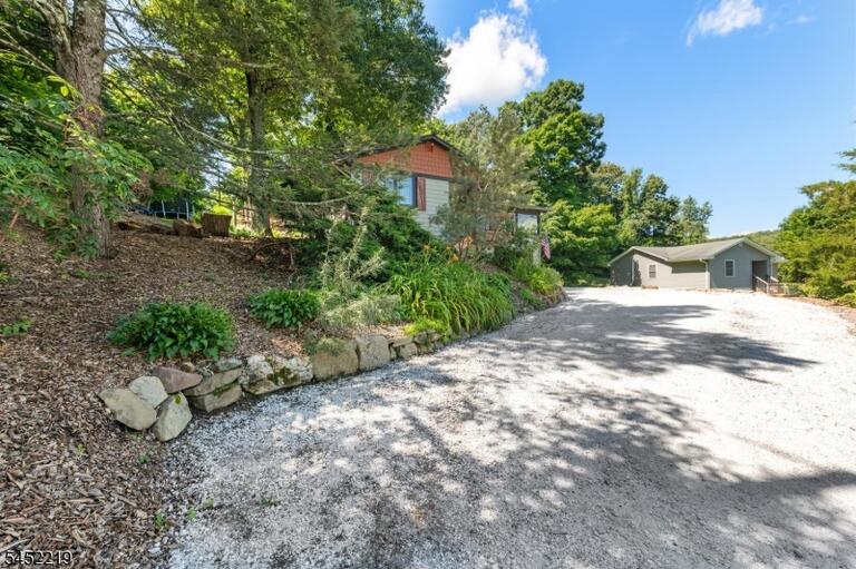 Property listing MLS 4048116 photo 32