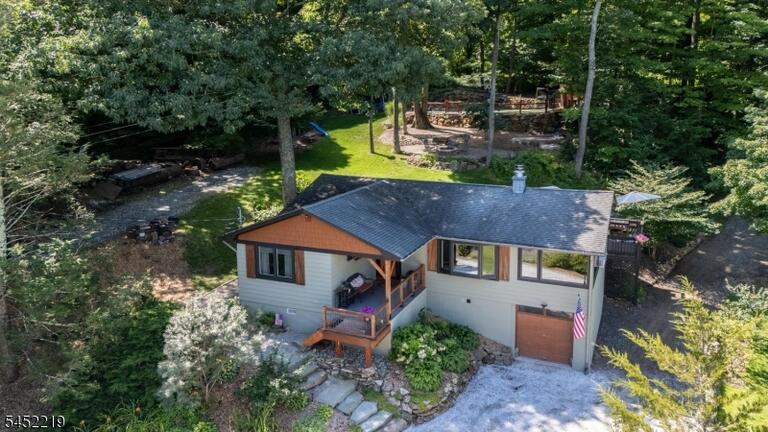 Property listing MLS 4048116 photo 33