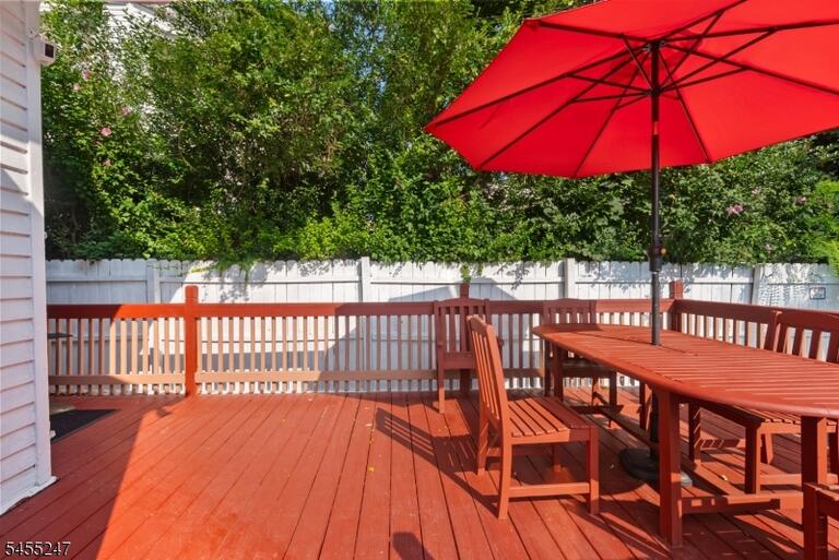 Property listing MLS 4048123 photo 20