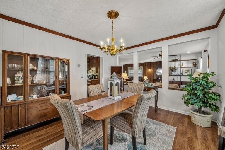 Property listing MLS 4048126 photo 15