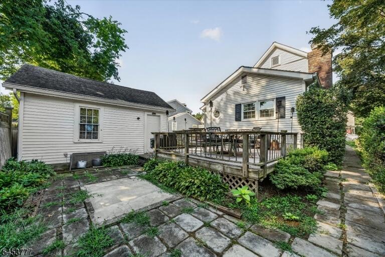 Property listing MLS 4048126 photo 37