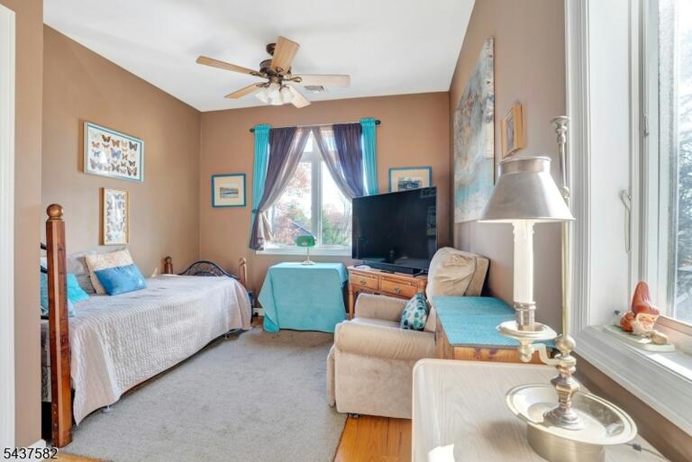 Property listing MLS 4048132 photo 35