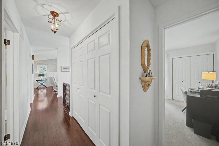 Property listing MLS 4048153 photo 14