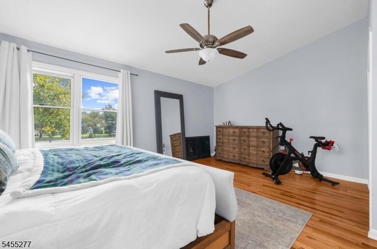 Property listing MLS 4048158 photo 15