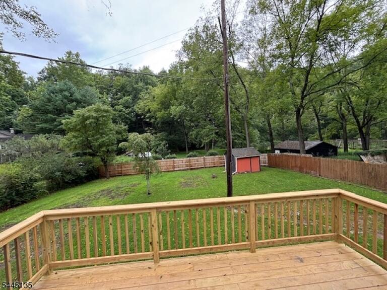 Property listing MLS 4048176 photo 11