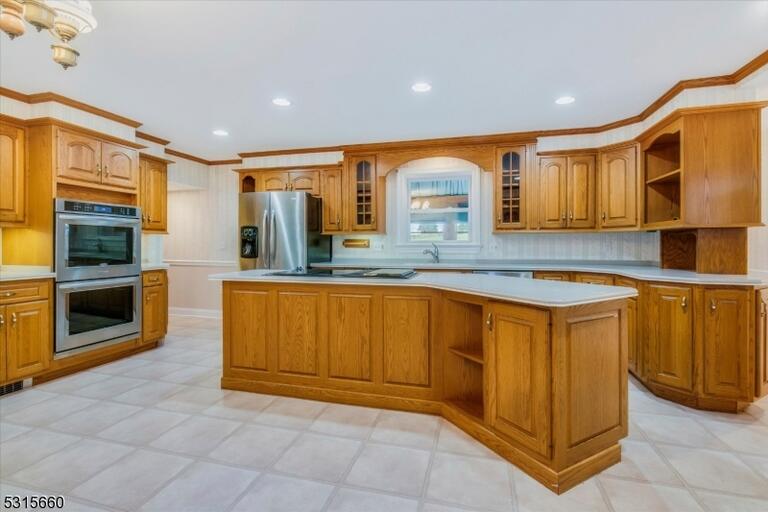 Property listing MLS 4048188 photo 12