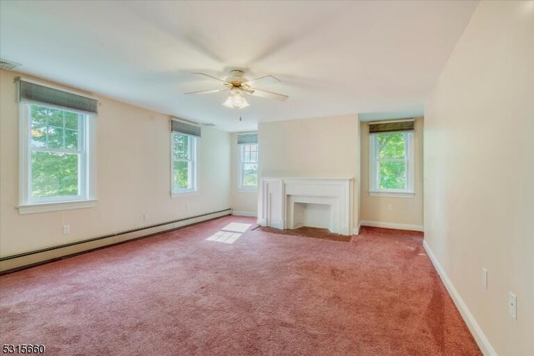 Property listing MLS 4048188 photo 29