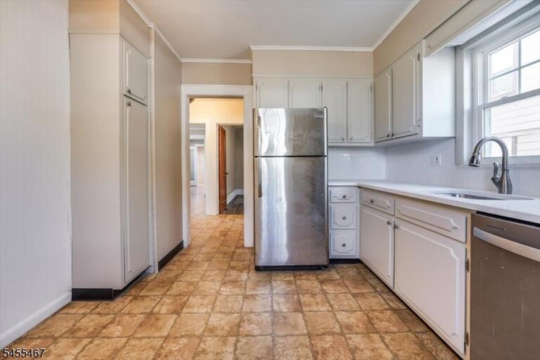 Property listing MLS 4048273 photo 20