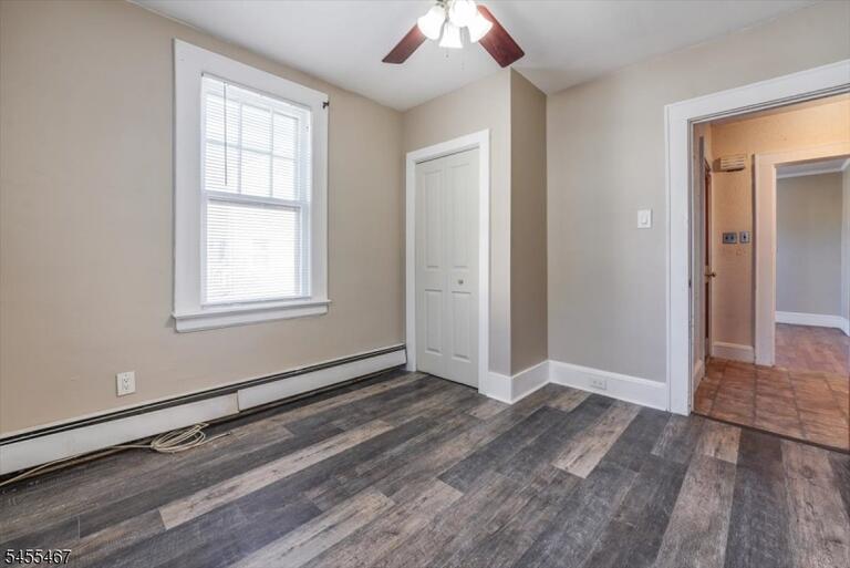Property listing MLS 4048273 photo 22