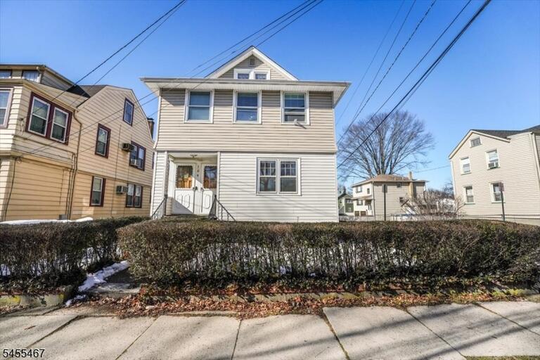Property listing MLS 4048273 photo 25