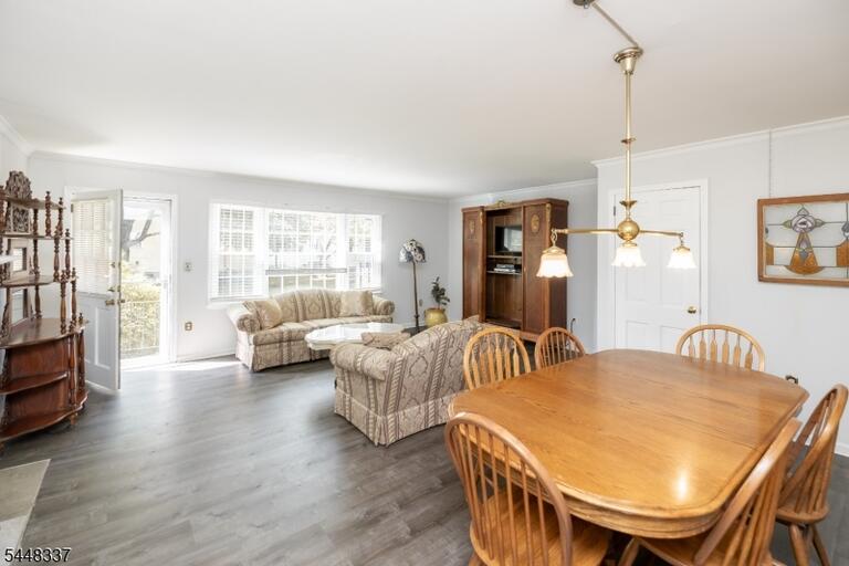 Property listing MLS 4048298 photo 12
