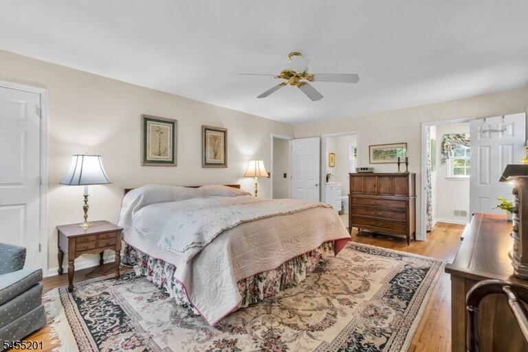 Property listing MLS 4048303 photo 31