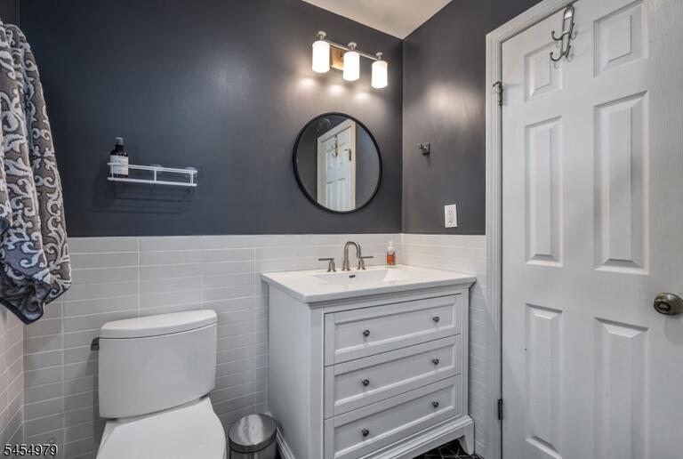 Property listing MLS 4048308 photo 38