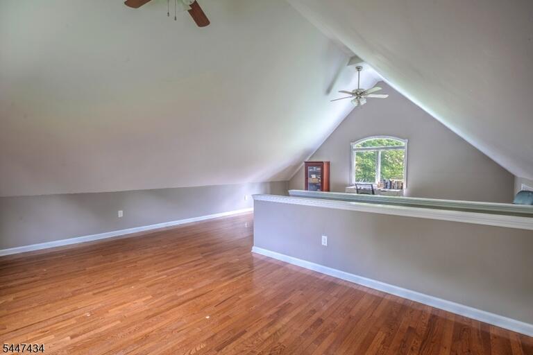 Property listing MLS 4048326 photo 29