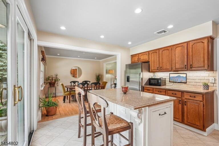 Property listing MLS 4048335 photo 24
