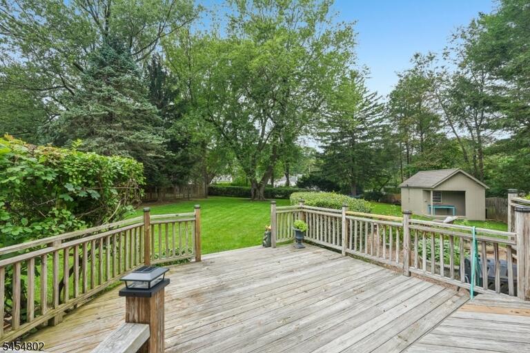 Property listing MLS 4048335 photo 26